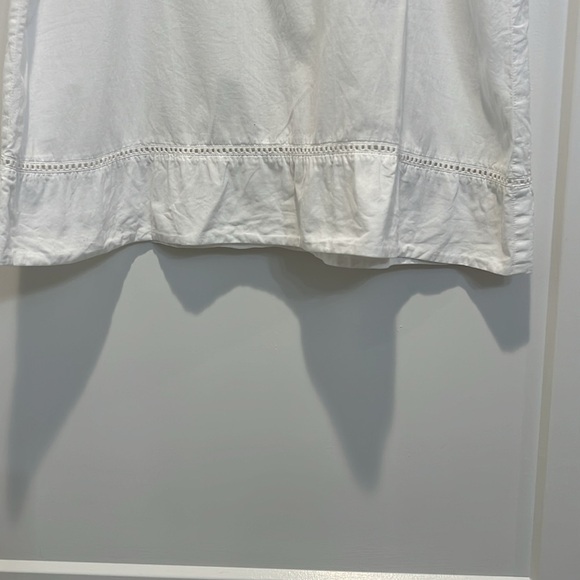 Garnet Hill Women's White Top size 2. - Picture 4 of 8